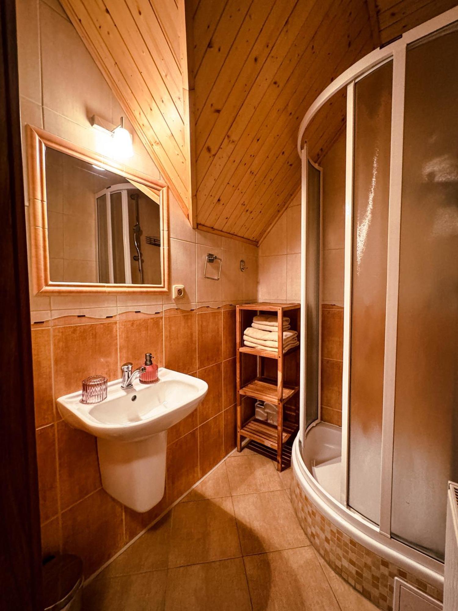 Apartmany Kolb Ramzova Ostruzna Exterior photo